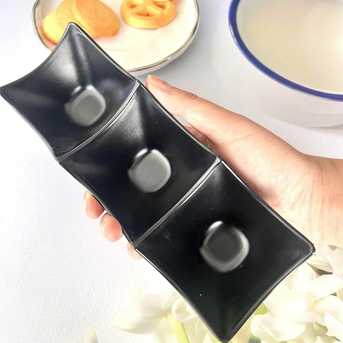 1pc-Black Melamine Sauce Dishes Kitchen Tableware Cuisine Seasoning Plate